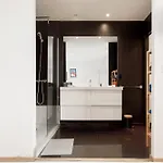 Apartment Casa Riviera Ecrin Moderne ,tout Confort, 300 M Croisette *