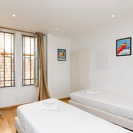 Orient Ecrin Moderne ,tout Confort, 300 M Croisette